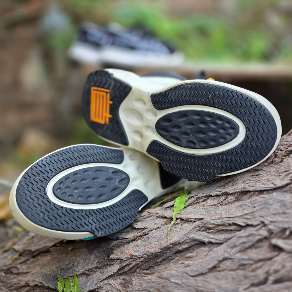 Size UK: 7 Nike Air Huarache City – Ghazali Style