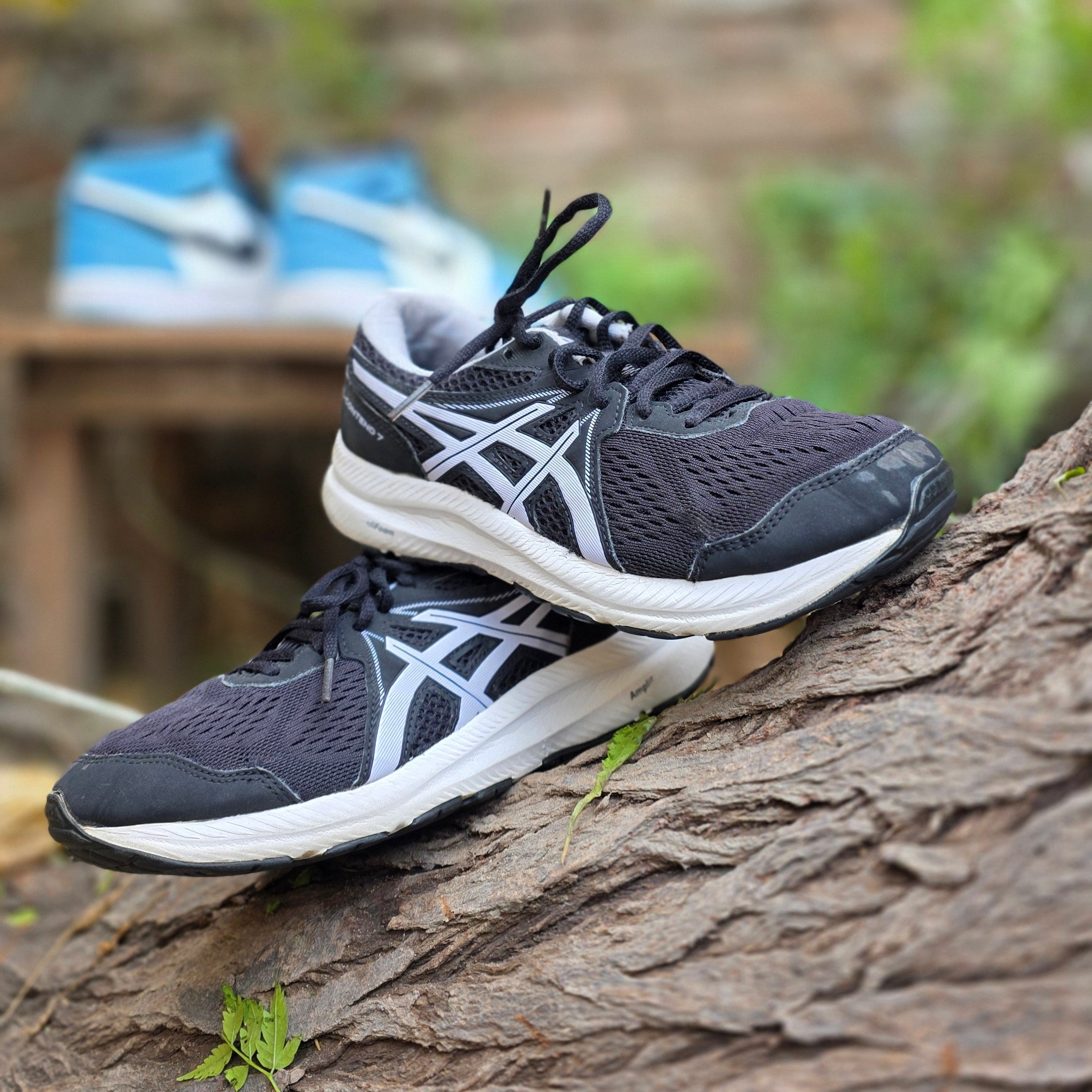 Size 5 ASICS GEL-CONTEND Running Shoes | Lightweight & Comfortable | Ghazali Style