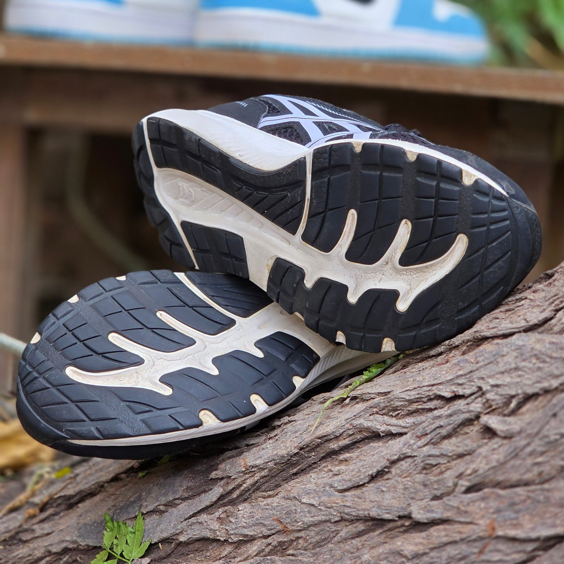 Size 5 ASICS GEL-CONTEND Running Shoes | Lightweight & Comfortable | Ghazali Style