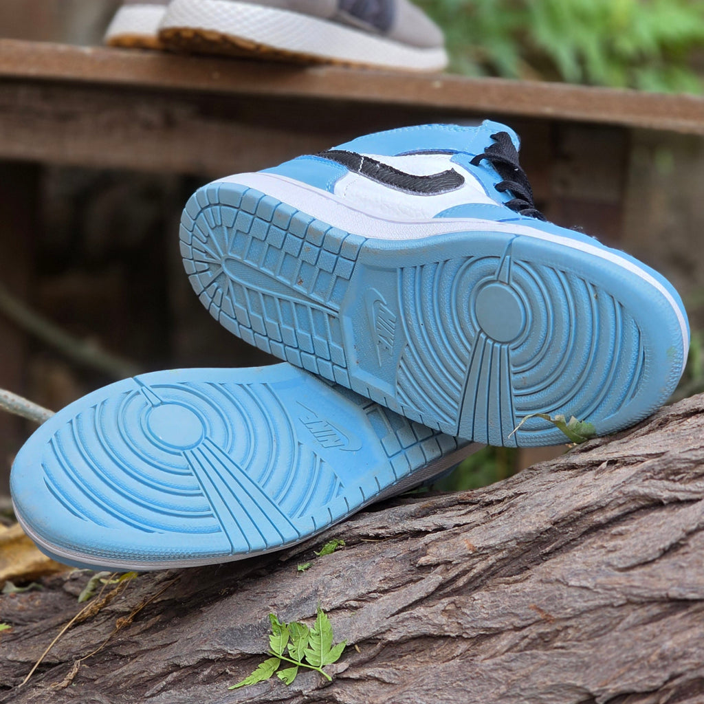 Size 4.5 Nike Air Jordan 1 High – University Blue | Ghazali Style