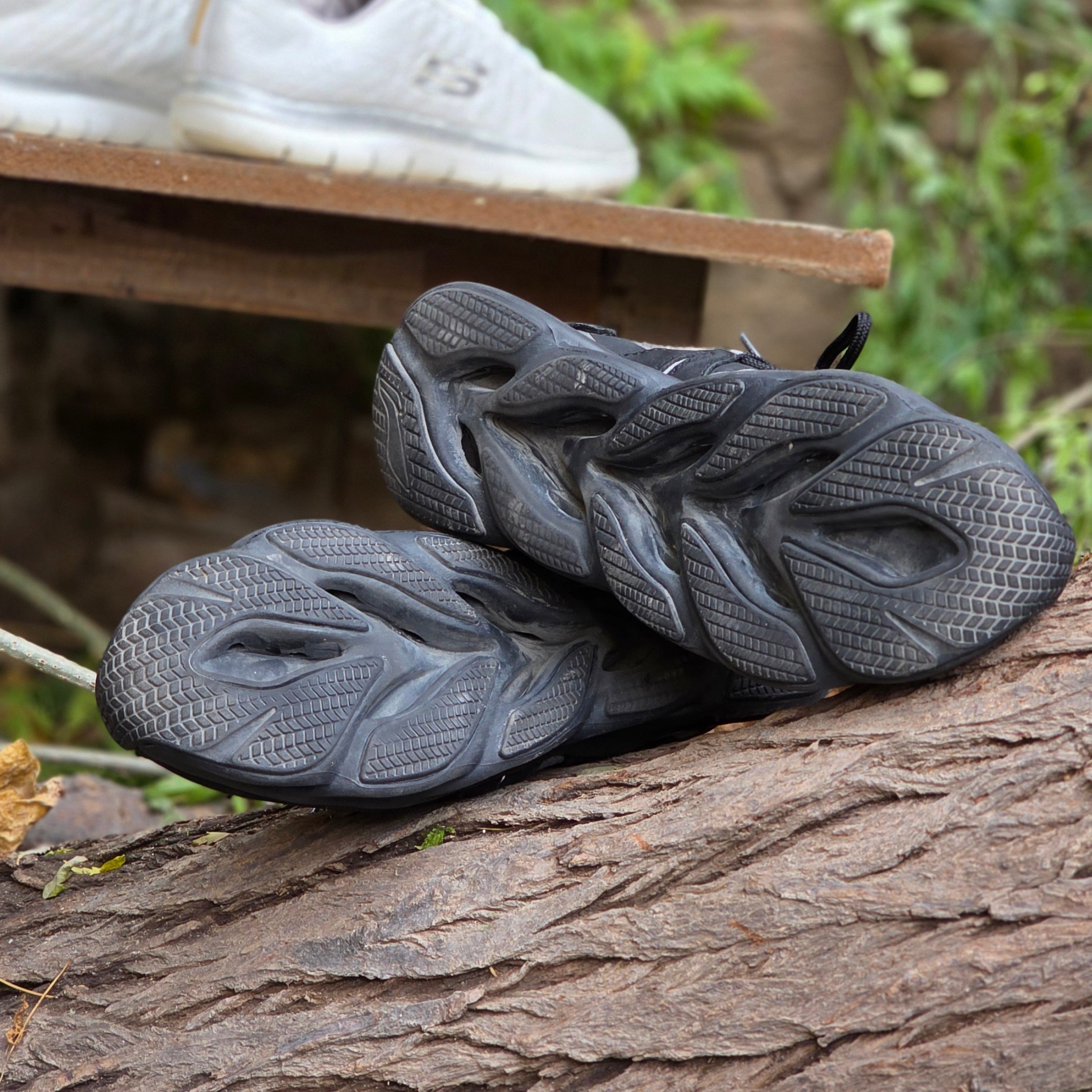 Size 7.5 Li-Ning Arc Marathon Running Shoes (USED) – Lightweight & Comfortable ghazali style