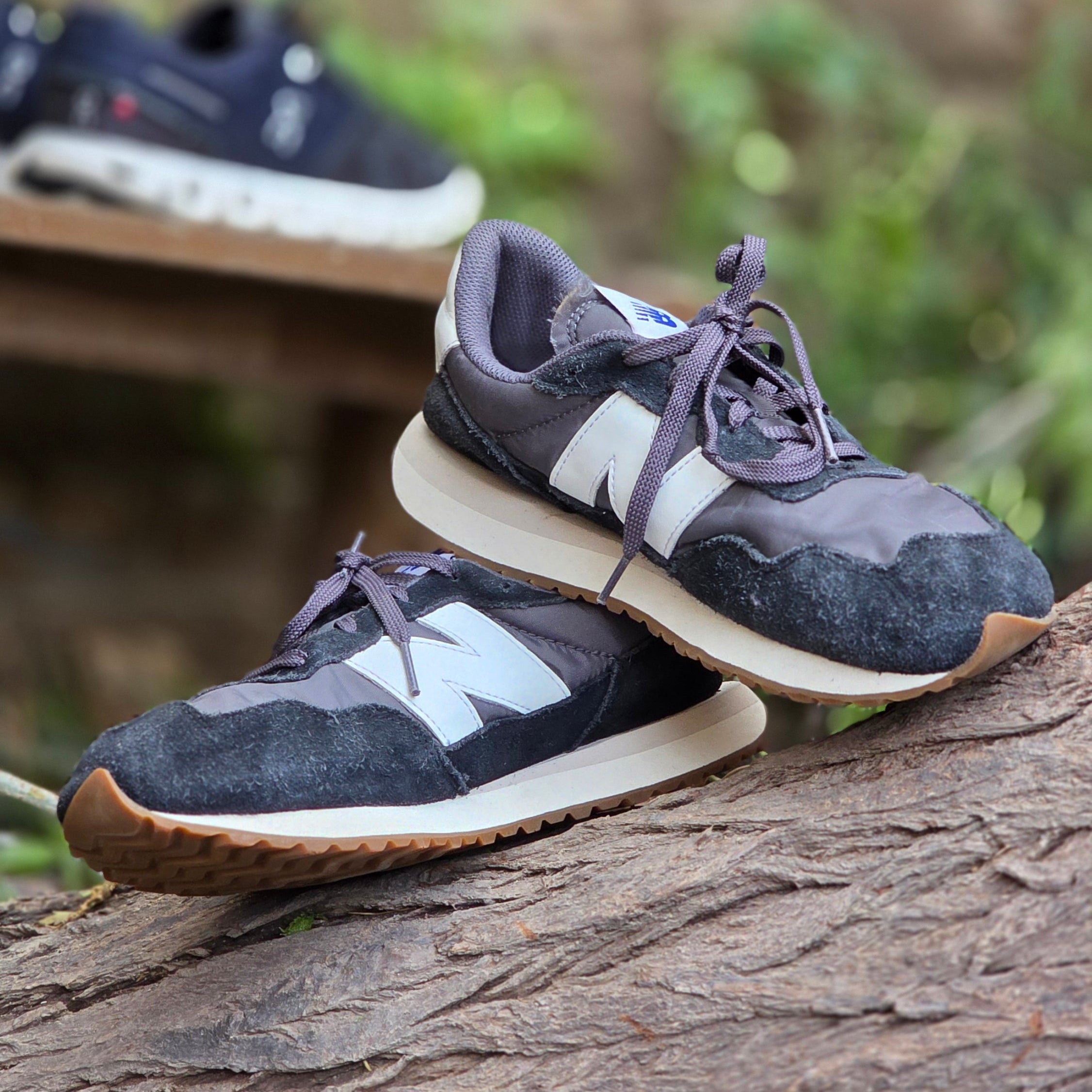 Size 6 New Balance 237 Unisex Trainers – Black | USED | Ghazali Style