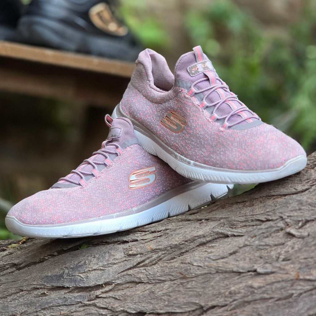 Size 8 Skechers Summits Slip-On Sneakers for Women (USED) | Ghazali Style