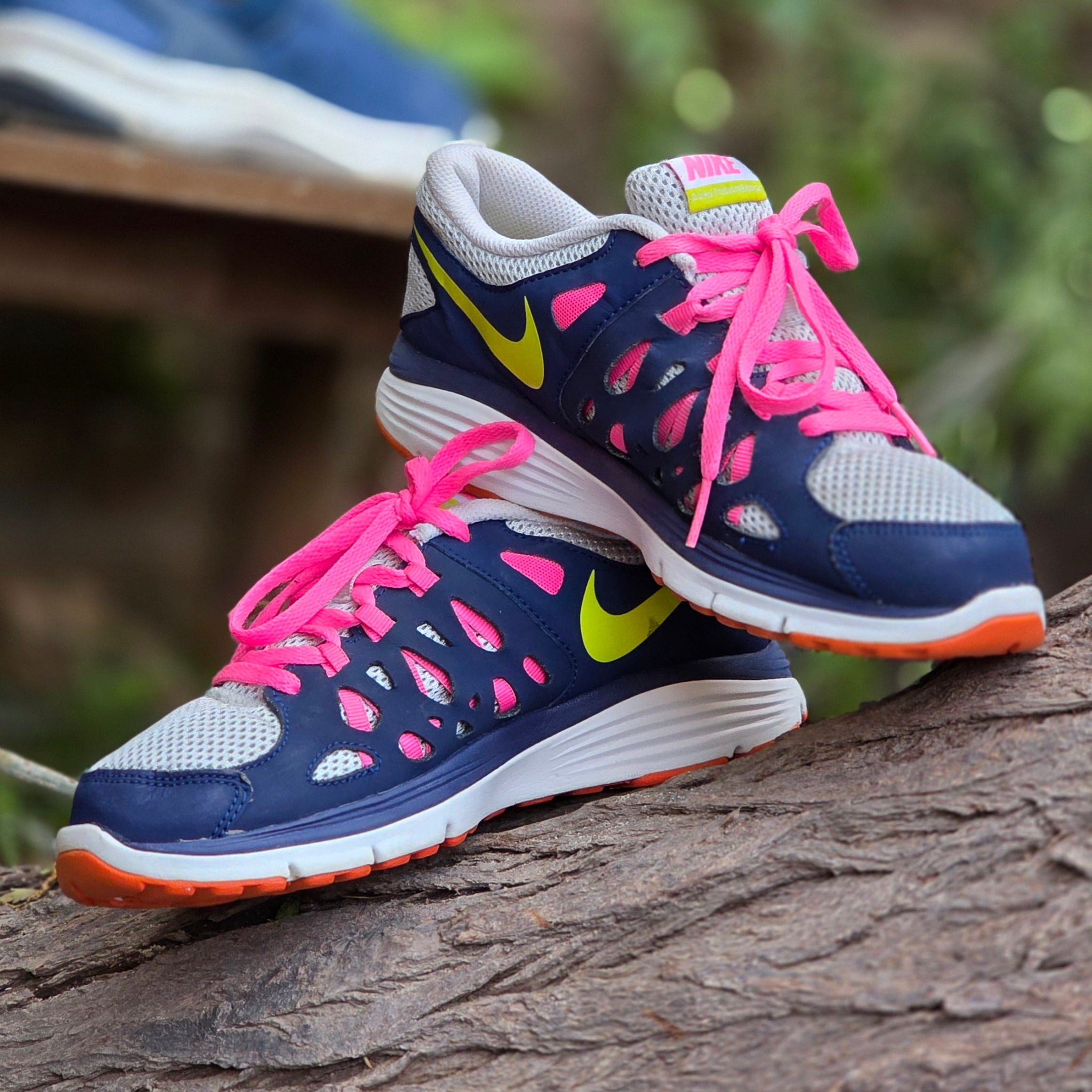 Size 5 Nike Dual Fusion Run 3 Trainers – Navy Pink | Used | Ghazali Style