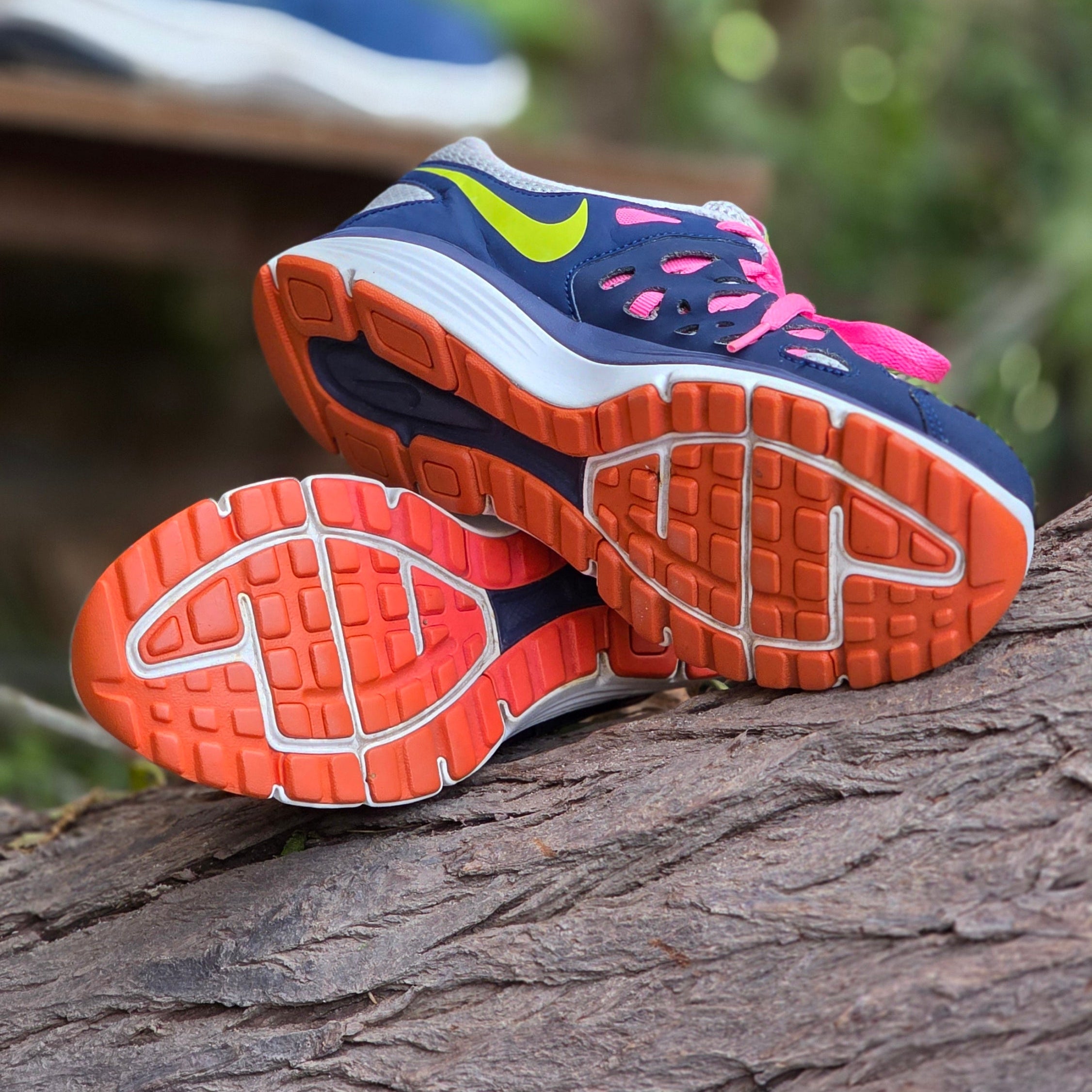 Size 5 Nike Dual Fusion Run 3 Trainers – Navy Pink | Used | Ghazali Style