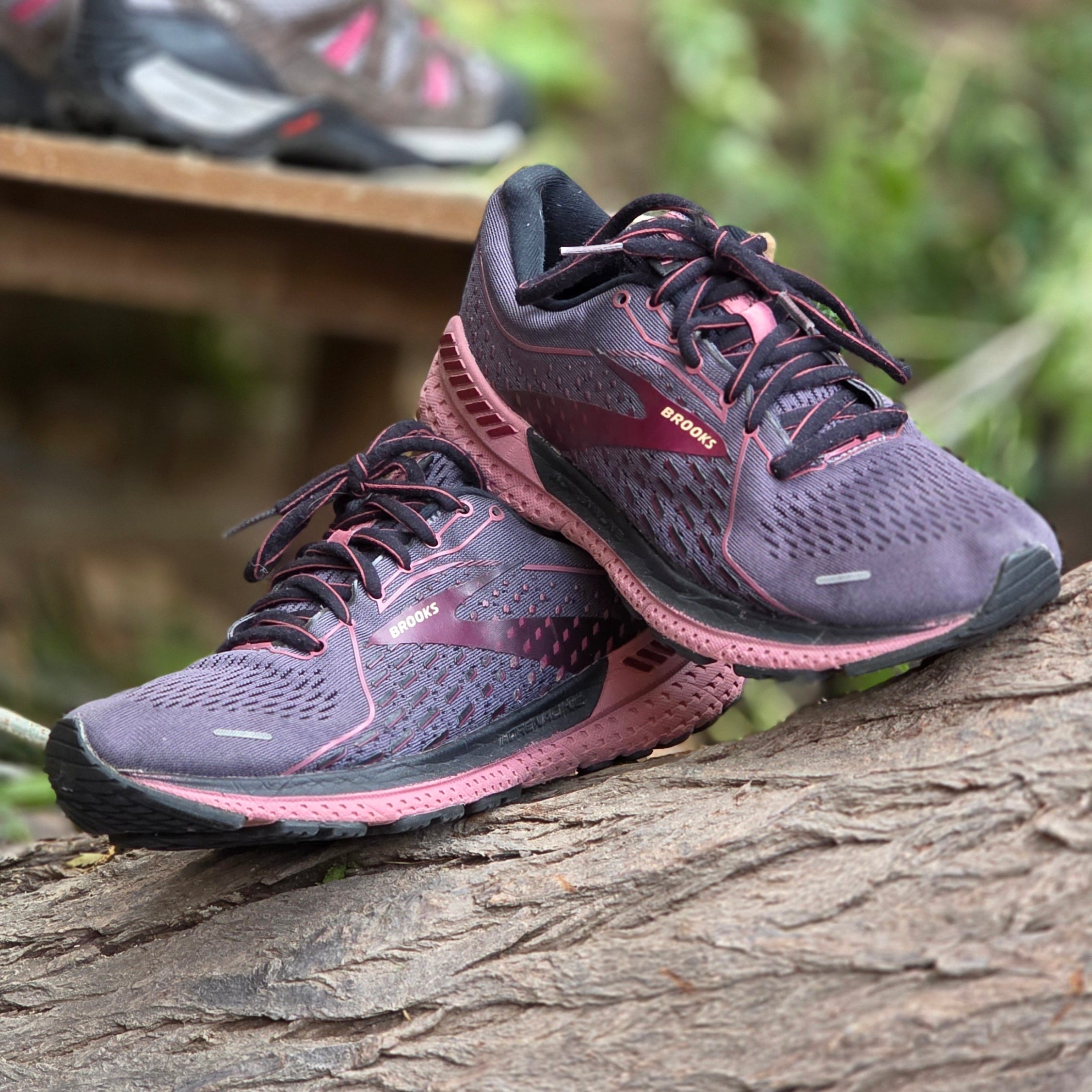 Size 5.5 Brooks Glycerin StealthFit 21 Neutral Running Shoes (USED) | Ghazali Style