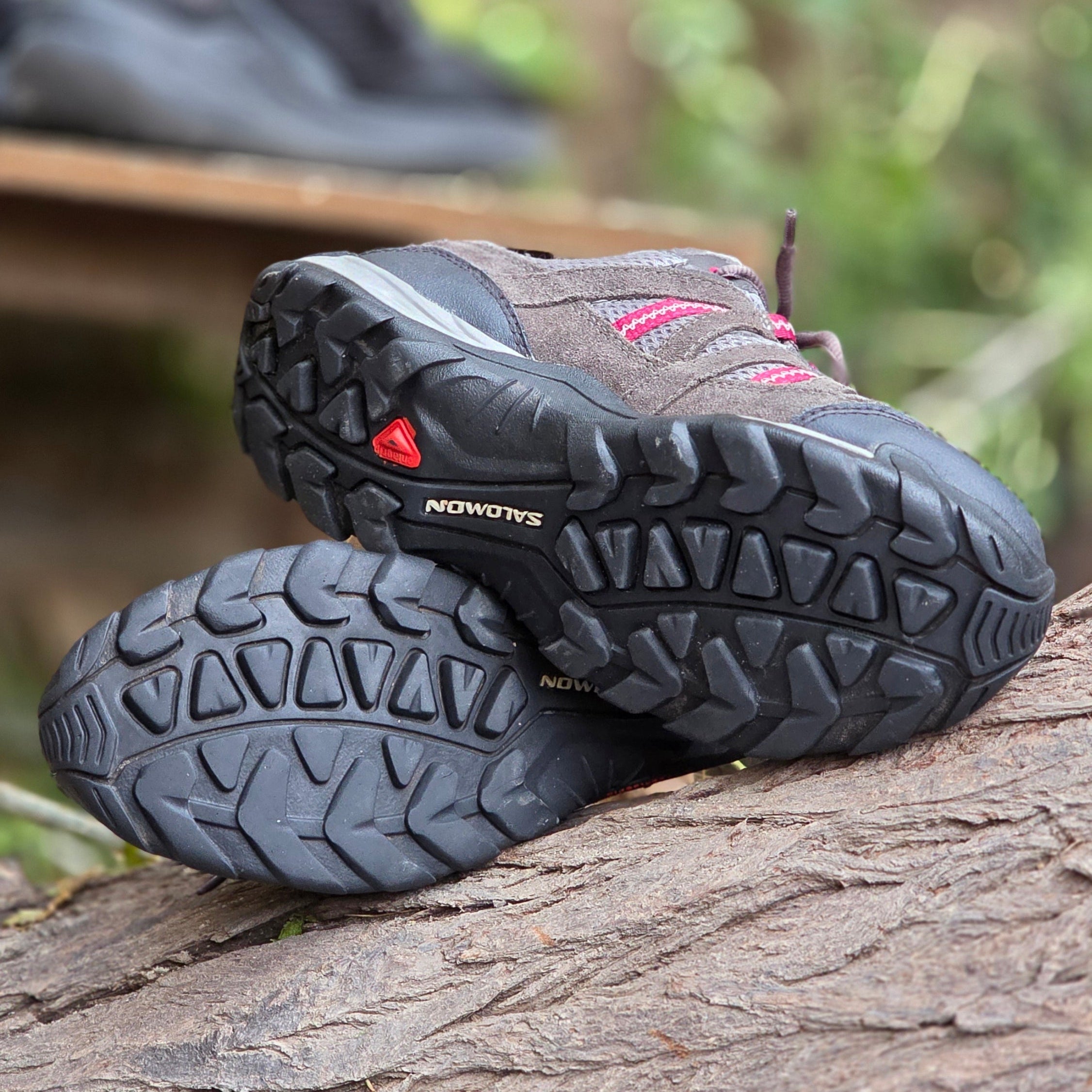 Size 6 Hiking Shoes (USED) – Durable Outdoor Comfort | Ghazali Style
