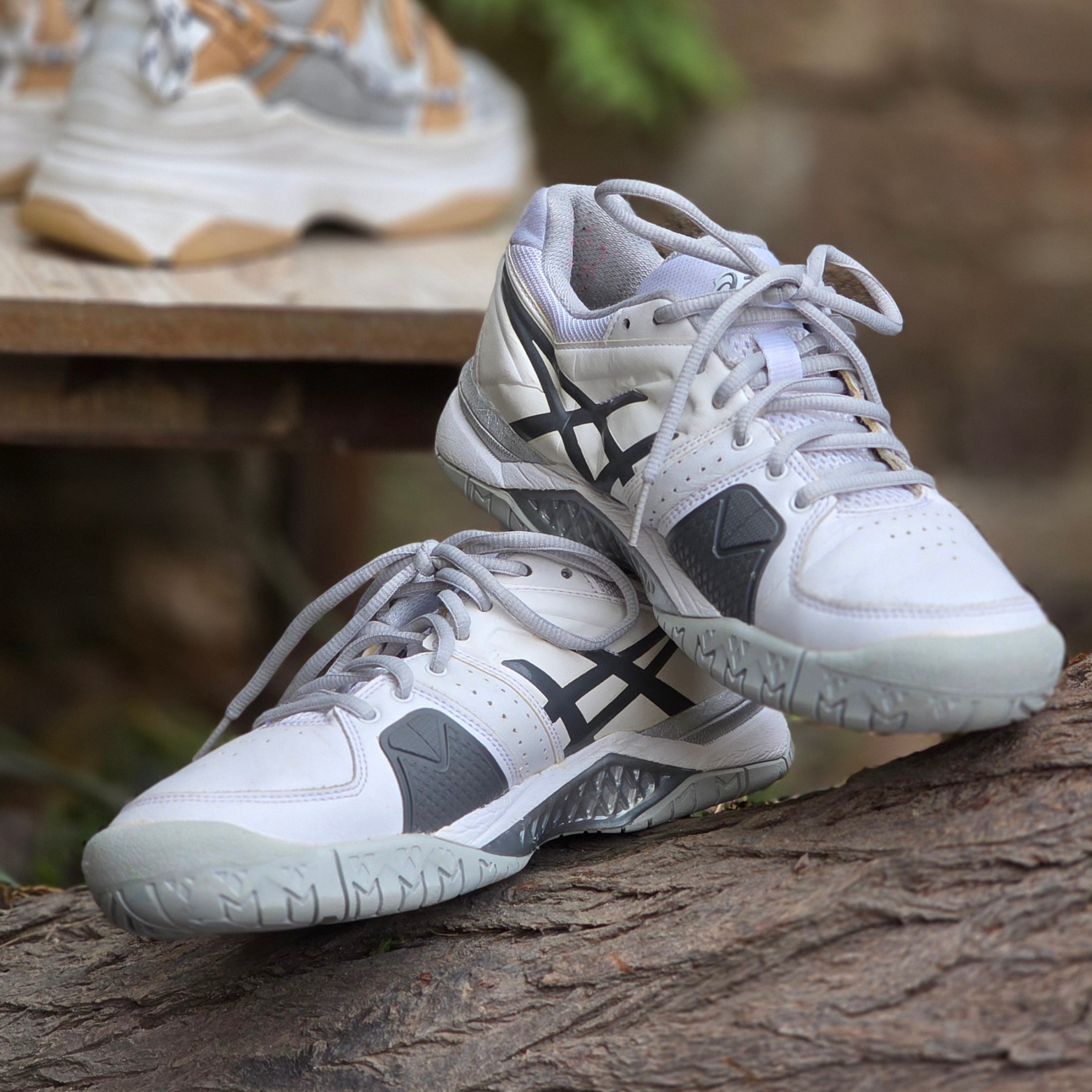 Size 7 ASICS Men’s GEL-Encourage LE Tennis Shoes (USED) | Ghazali Style