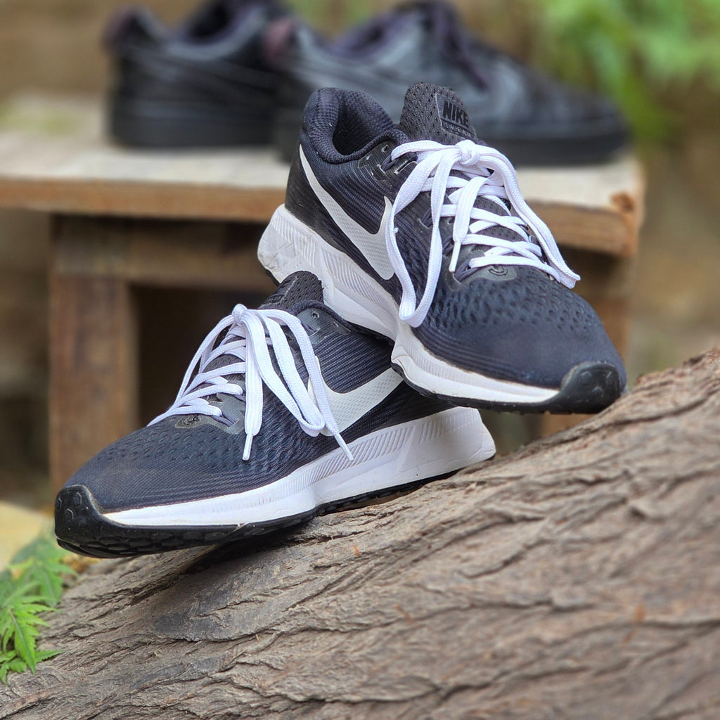 Size 5.5 Nike Air Running Shoes Black – USED | Ghazali Style