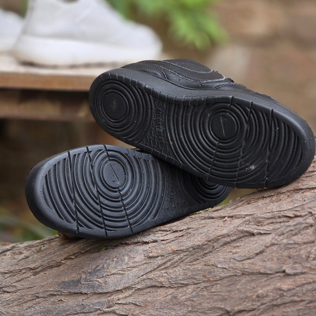 Size 5.5 Nike Court Borough Low 2 Sneakers (USED) | Ghazali Style