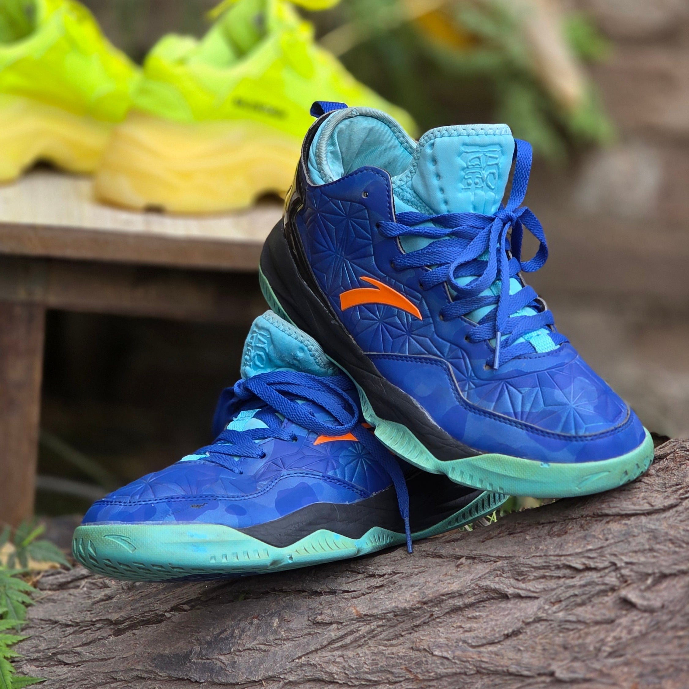 Size 7 Puma MB.01 MB1 Galaxy LaMelo Ball Basketball Shoes (USED) | Ghazali Style