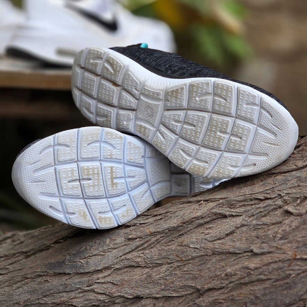 Size 8 Skechers Women’s Summits Quick Getaway Sneaker – Black | USED | Ghazali Style