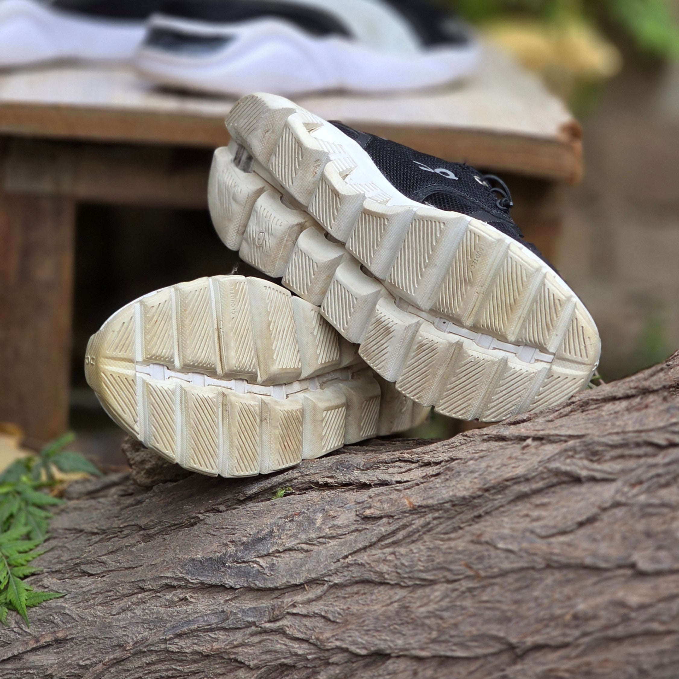 Size 4 ON Running Cloud 5 “Black” Sneakers – Used | Ghazali Style