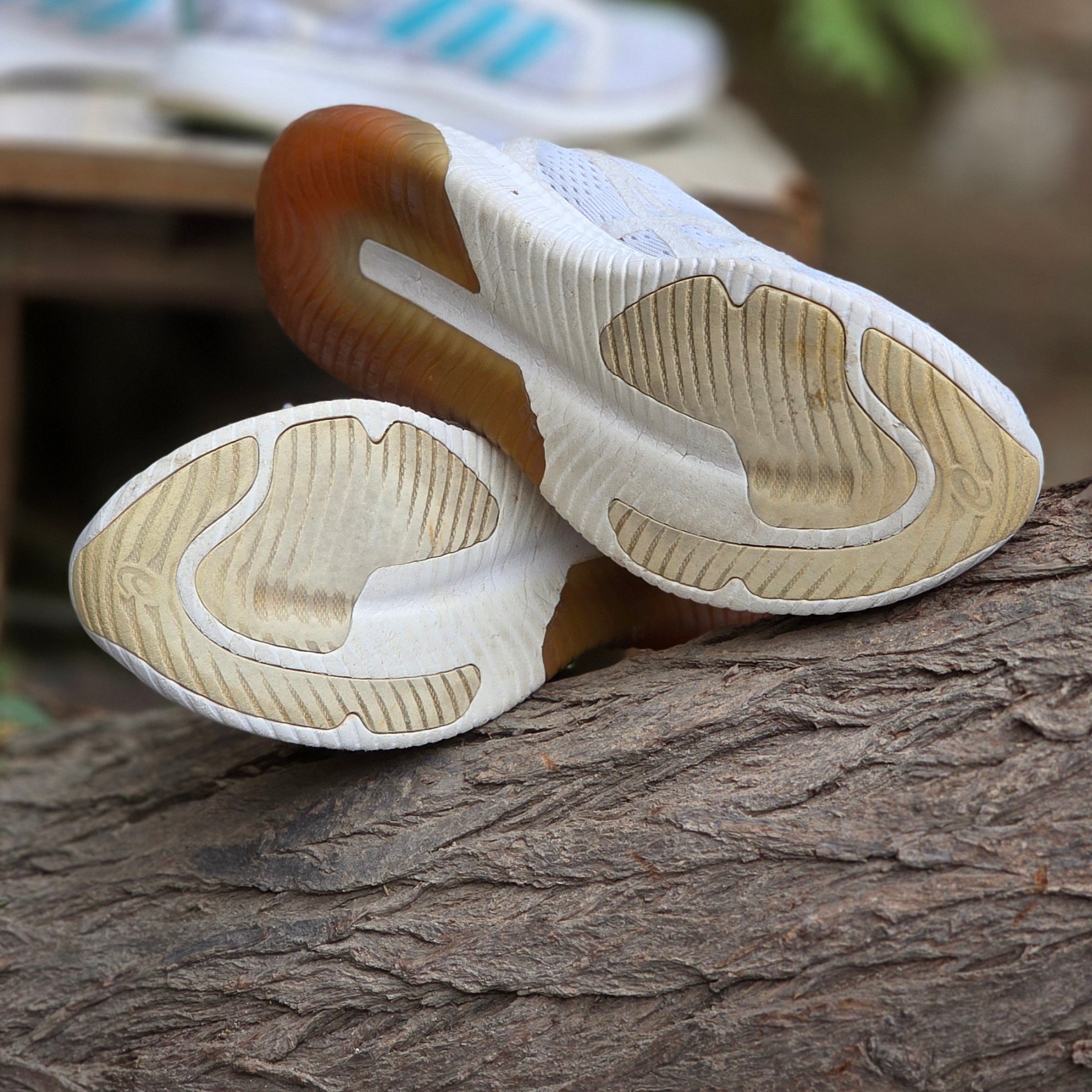 Size 8 ASICS GEL-KENUN MX Running Shoes (USED) | Ghazali Style