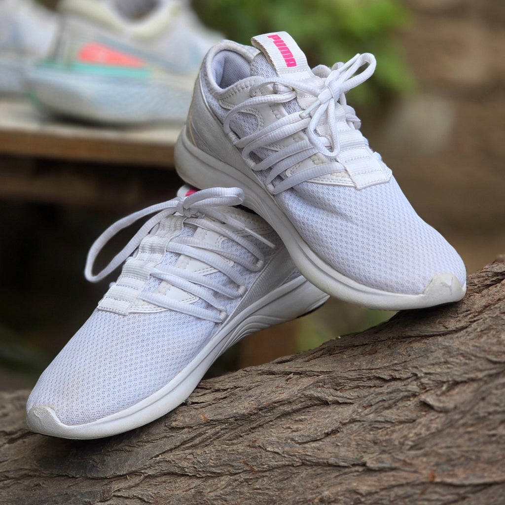 Size 5.5 PUMA White Soft Fashion Sneakers – USED | Comfortable & Stylish | Ghazali Style