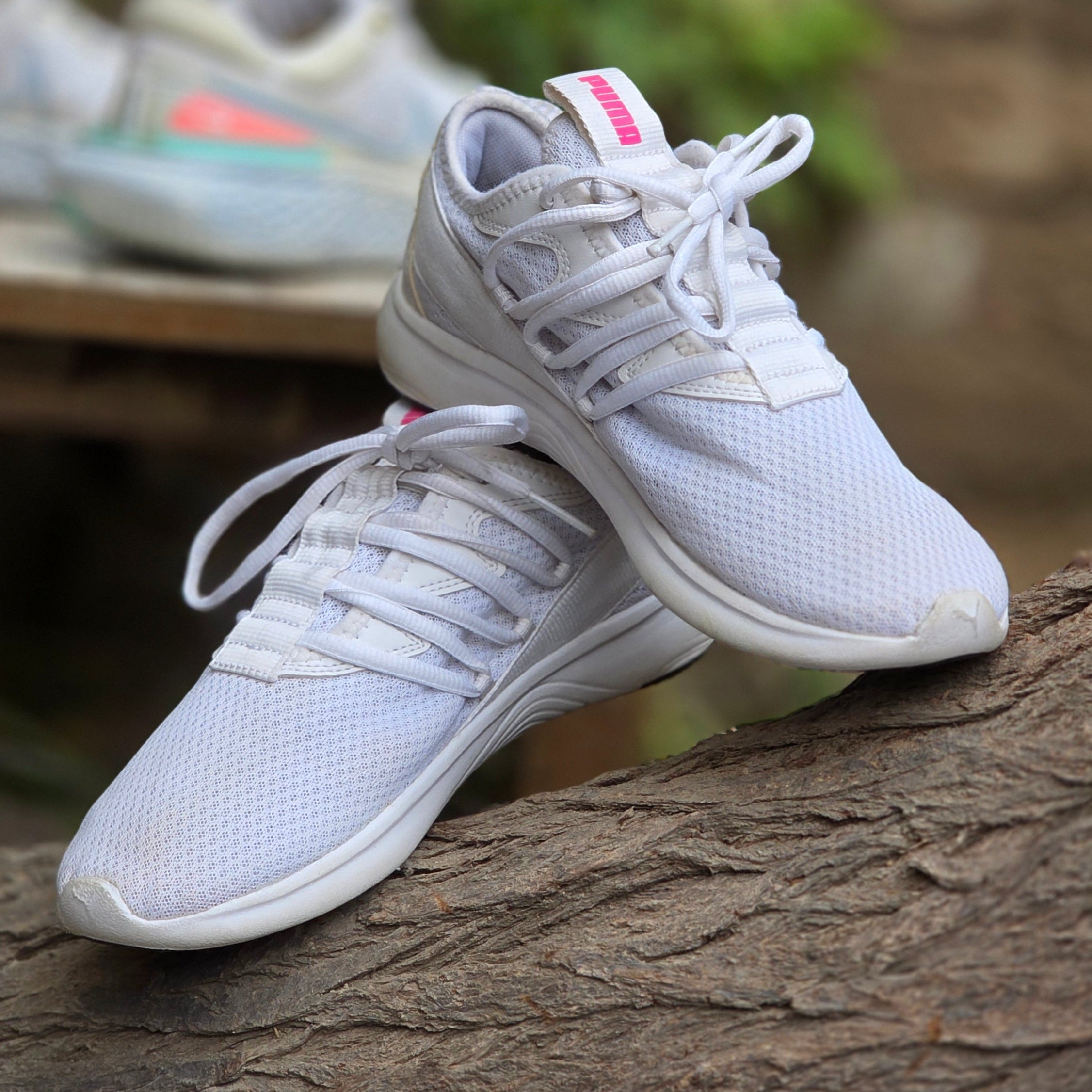 Size 5.5 PUMA White Soft Fashion Sneakers – USED | Comfortable & Stylish | Ghazali Style