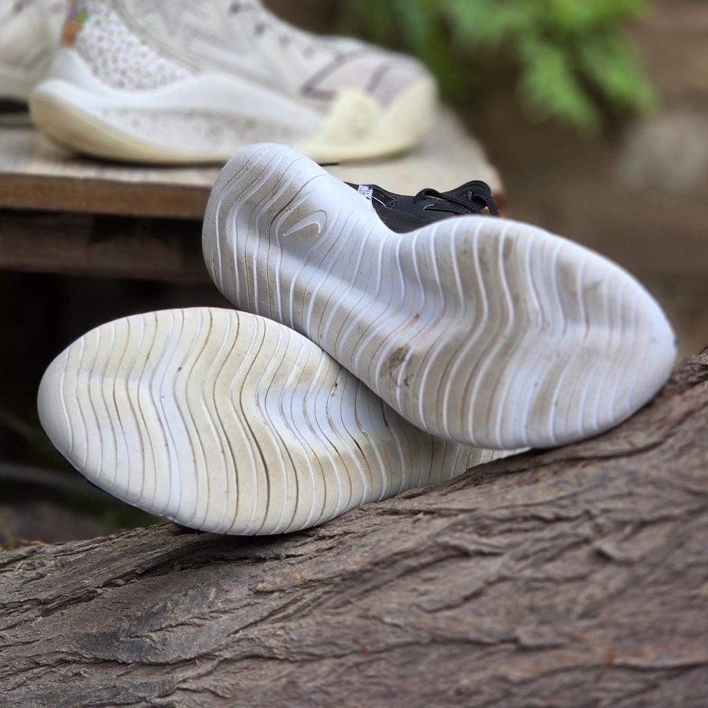 Size 7 Nike Flex Contact 3 “Black / White” – USED Running Shoes | Ghazali Style