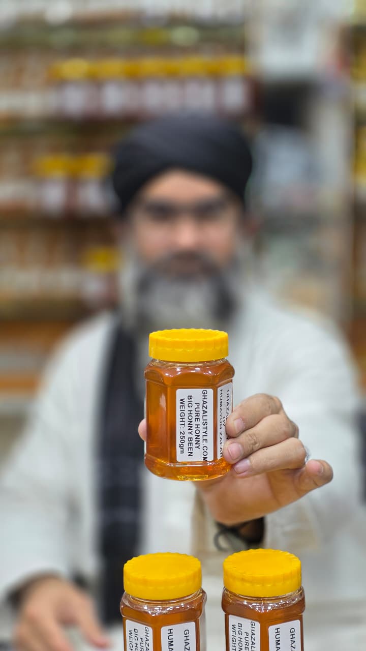 FOREST HONEY BIG BEE HONEY - BY HUMAYUN ZAFAR