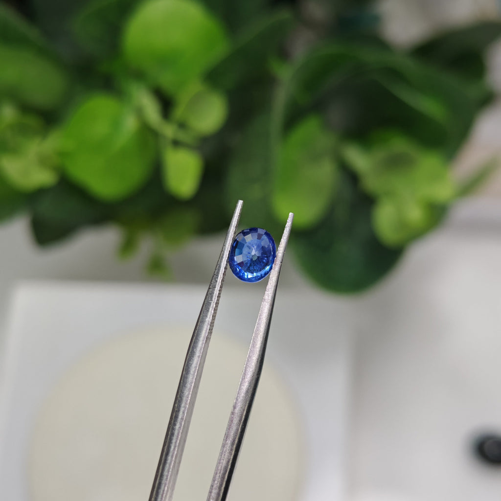 Natural Blue Sapphire – 1.14 Carat | Authentic GGI Certified Gem
