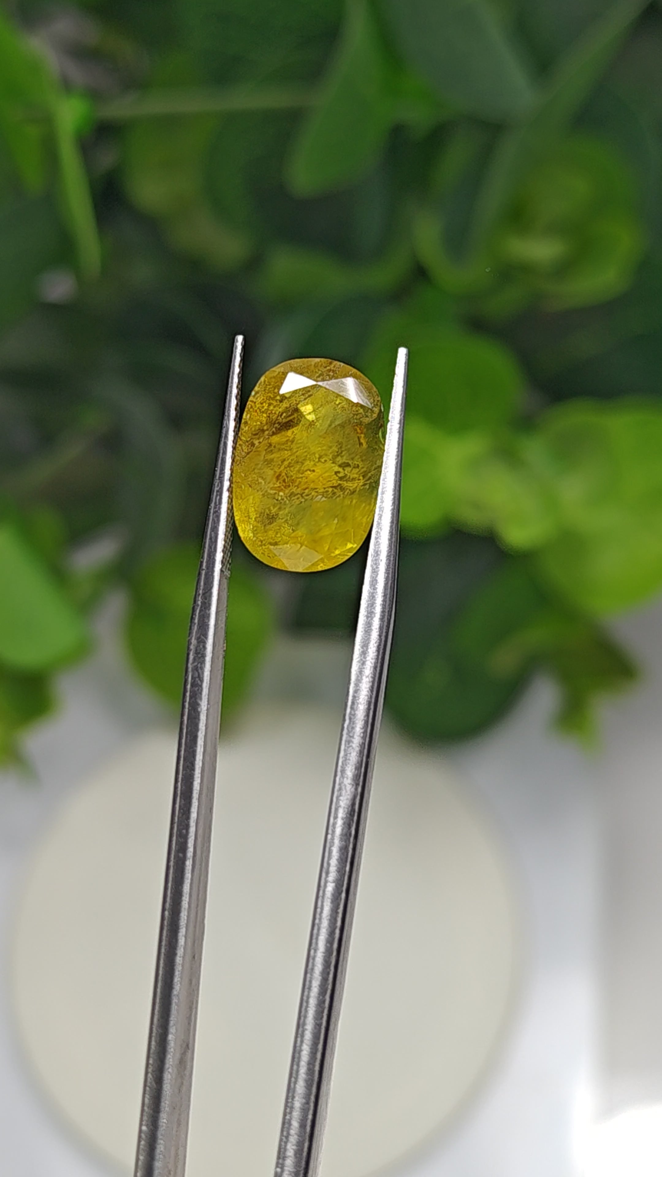 Natural Yellow Sapphire – 6.10 Carat | Authentic GGI Certified Gem